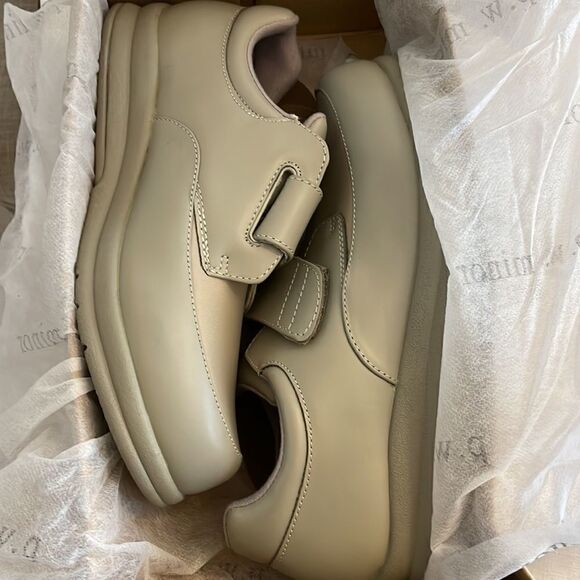 P.W. MINOR CLAY TAUPE LEATHER COMFORT SHOES.  NEW - Picture 11 of 11